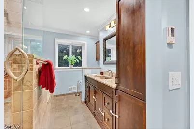 151 Cottage Pl W, Long Hill Township, NJ 07933 - Photo 22