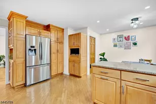 151 Cottage Pl, Long Hill Township, NJ 07933 - Photo 18