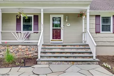 151 Cottage Pl W, Long Hill Township, NJ 07933 - Photo 2