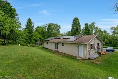 209 Spring Garden Rd, Holland Township, NJ 08848 - Photo 22