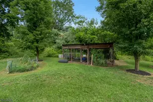 209 Spring Garden Rd, Holland Township, NJ 08848 - Photo 24