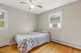 209 Spring Garden Rd, Holland Township, NJ 08848 - Photo 18