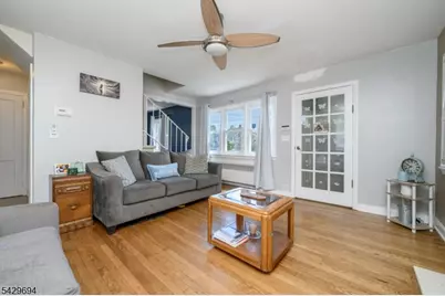 49 Colonial Dr, Clark Township, NJ 07066 - Photo 6