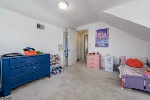49 Colonial Dr, Clark Township, NJ 07066 - Photo 20