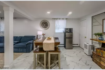 113 S McKinley Ave, Woodbridge Township, NJ 08830 - Photo 18