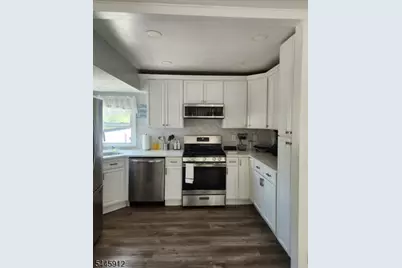 113 S McKinley Ave, Woodbridge Township, NJ 08830 - Photo 2