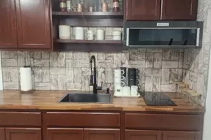 113 S McKinley Ave, Woodbridge Township, NJ 08830 - Photo 8