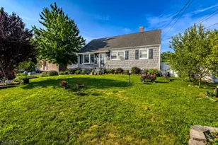 113 S McKinley Ave, Woodbridge Township, NJ 08830 - Photo 2