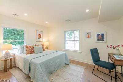 181 Valley Rd, Montclair, NJ 07042 - Photo 28