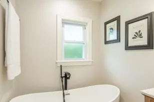 181 Valley Rd, Montclair, NJ 07042 - Photo 24