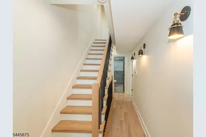 181 Valley Rd, Montclair, NJ 07042 - Photo 30