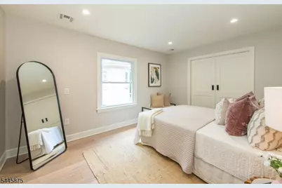181 Valley Rd, Montclair, NJ 07042 - Photo 20
