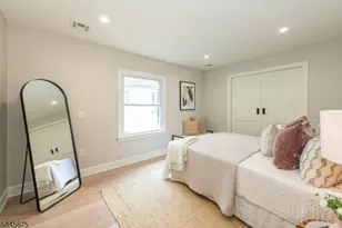 181 Valley Rd, Montclair, NJ 07042 - Photo 20