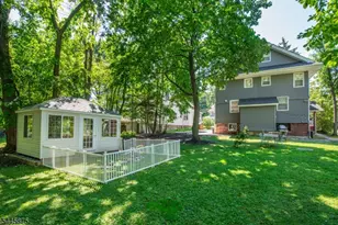 181 Valley Rd, Montclair, NJ 07042 - Photo 38
