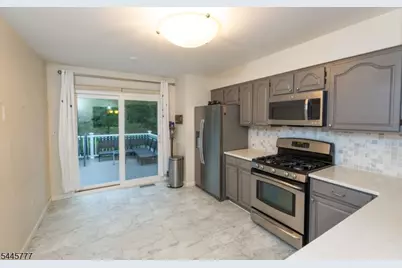 103 Porter Way East, Bridgewater, NJ 08807 - Photo 8