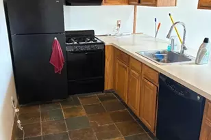 4 Red Lodge Dr, Vernon, NJ 07462 - Photo 2