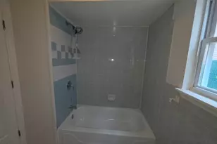 1025 Lafayette St, Elizabeth, NJ 07201 - Photo 6