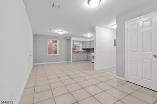 582 S 19th, Newark, NJ 07103 - Photo 12
