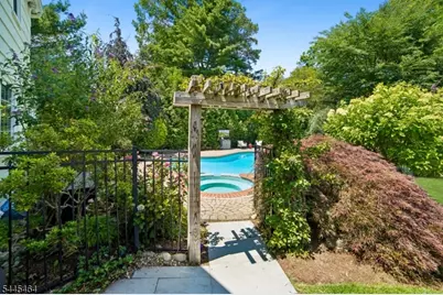 75 Woodland Rd, Madison, NJ 07940 - Photo 44