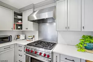 75 Woodland Rd, Madison, NJ 07940 - Photo 8