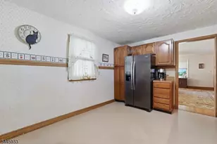 150 Darling Ave, Bloomfield, NJ 07003 - Photo 8