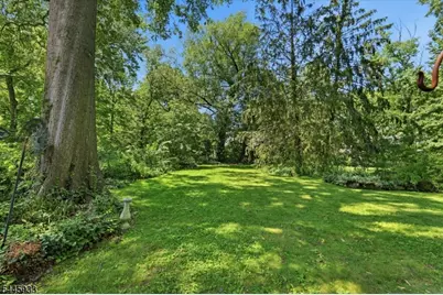 150 Darling Ave, Bloomfield, NJ 07003 - Photo 28