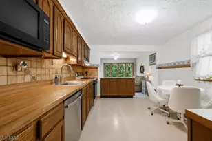150 Darling Ave, Bloomfield, NJ 07003 - Photo 8