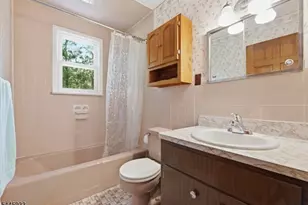 150 Darling Ave, Bloomfield, NJ 07003 - Photo 28