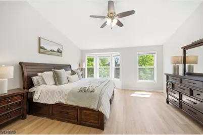419 Hartford Dr, Nutley, NJ 07110 - Photo 20