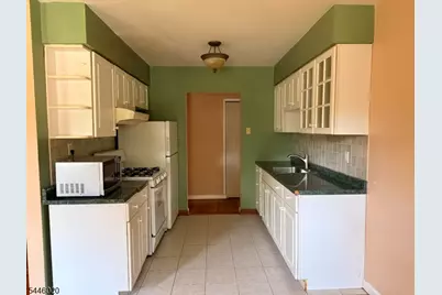 401 Highway22B33U8 #H, North Plainfield, NJ 07060 - Photo 1