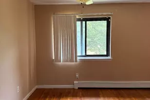 401 Highway22B33U8, North Plainfield, NJ 07060 - Photo 4