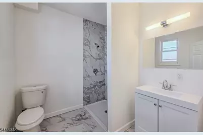 86-88 Abinger Pl #2R, Newark, NJ 07106 - Photo 10