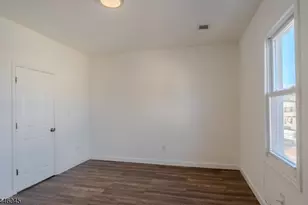 86-88 Abinger Pl, Newark, NJ 07106 - Photo 8