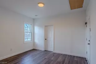 86-88 Abinger Pl, Newark, NJ 07106 - Photo 6