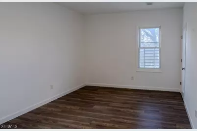 86-88 Abinger Pl #2R, Newark, NJ 07106 - Photo 12