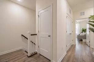 734 Station Rd, Dunellen, NJ 08812 - Photo 14