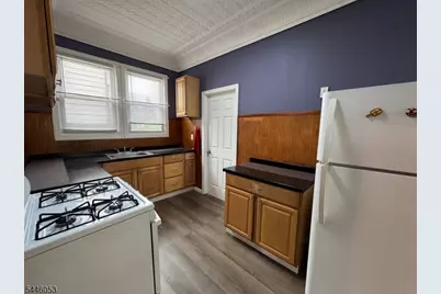 52 Washington St #2, Harrison, NJ 07029 - Photo 2