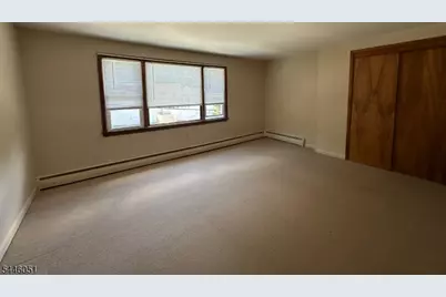 30 Garden Ave, Woodland Park, NJ 07424 - Photo 2