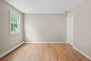 27 Kenter Pl, Clifton, NJ 07012 - Photo 8
