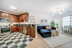 7312 Coventry Ct, Riverdale, NJ 07457 - Photo 6