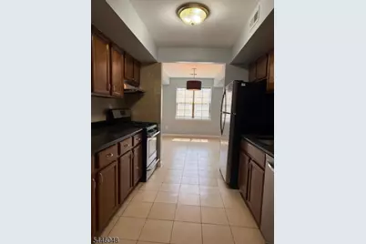 197B Sierra Ct, Woodbridge Township, NJ 07095 - Photo 4