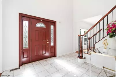 9 Stirrup Way #9, Franklin Township, NJ 08540 - Photo 4
