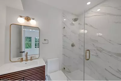 20 Lexington Ave #20B, Montclair, NJ 07042 - Photo 12