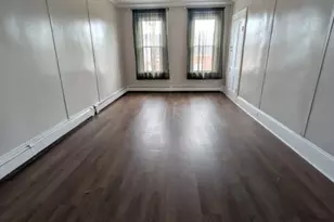 304 Front St, Belvidere, NJ 07823 - Photo 2