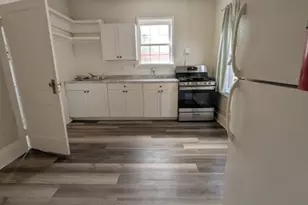 304 Front St, Belvidere, NJ 07823 - Photo 4