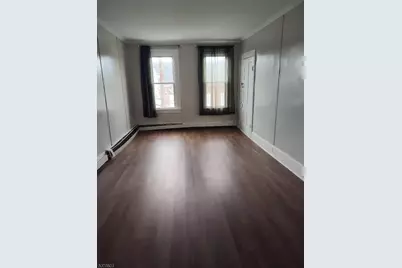 304 Front St #4 A, Belvidere, NJ 07823 - Photo 2