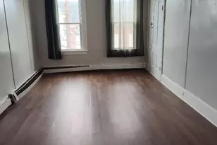 304 Front St, Belvidere, NJ 07823 - Photo 2