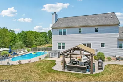 33 Hughey Ln, Hillsborough Township, NJ 08844 - Photo 38
