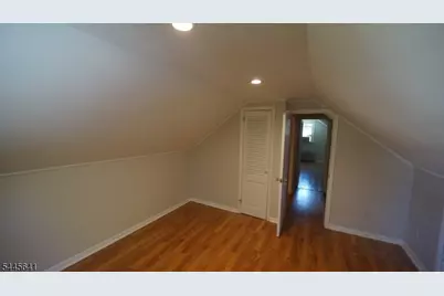 31 Dupont, Wayne, NJ 07470 - Photo 12