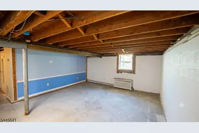 31 Dupont, Wayne, NJ 07470 - Photo 14